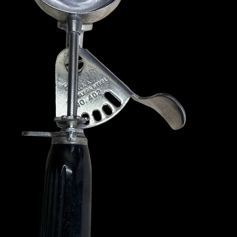 BI-COR Stainless Steel No. 402‎ Ice Cream Scoop Made In U.S.A Size 20